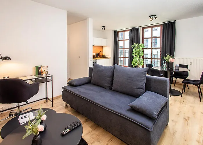 Black Diamond Apartment I Zentrum I Parken I Kueche I Wlan I